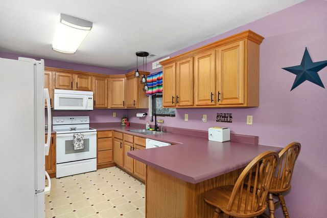 211 N Pacific Street, Urbana, MO 65767