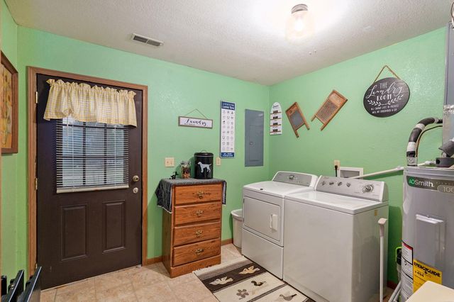 211 N Pacific Street, Urbana, MO 65767