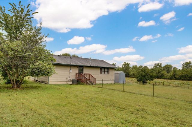 211 N Pacific Street, Urbana, MO 65767