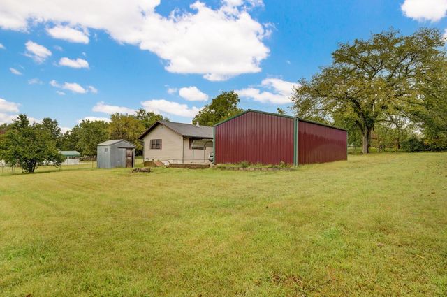 211 N Pacific Street, Urbana, MO 65767