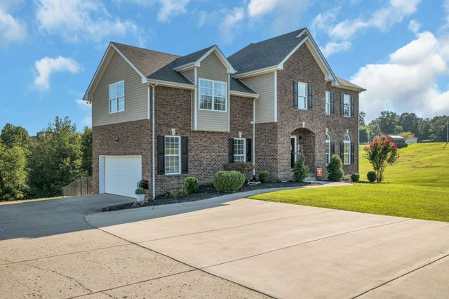 170 Lena Loop, Burns, TN 37029