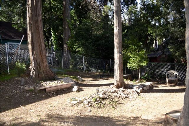 23747 Pioneer Camp Road, Crestline, CA 92325