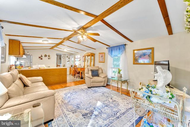 7701 RAYMOND DR, Millville, NJ 08332