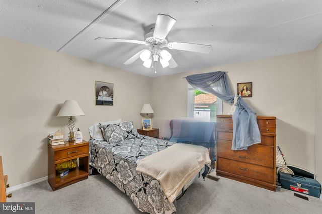 7701 RAYMOND DR, Millville, NJ 08332
