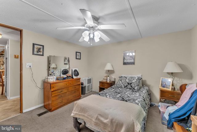 7701 RAYMOND DR, Millville, NJ 08332