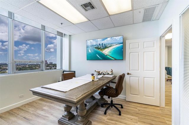 2455 E Sunrise Blvd CU9J, Fort Lauderdale, FL 33304