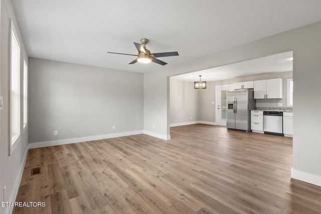 509 Kale Ave, Englewood, TN 37329