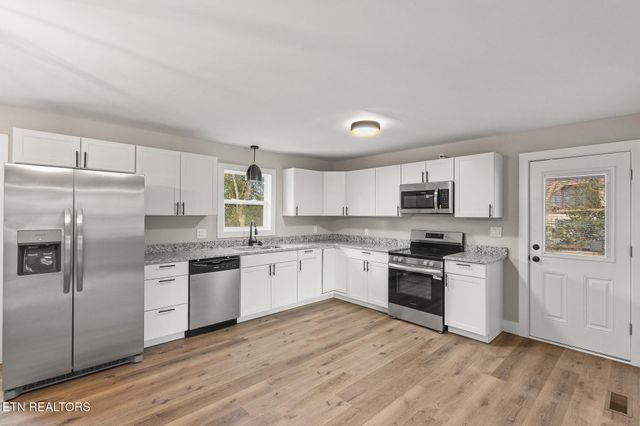 509 Kale Ave, Englewood, TN 37329