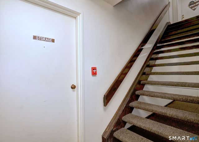 125 Warner Hill Road 100, Stratford, CT 06614