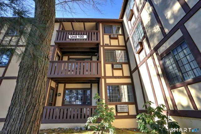 125 Warner Hill Road 100, Stratford, CT 06614