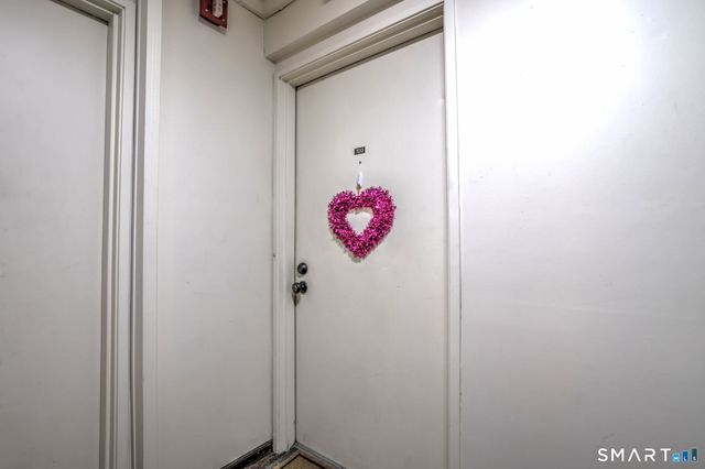 125 Warner Hill Road 100, Stratford, CT 06614