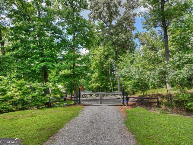 274 Hothouse Drive, Mineral Bluff, GA 30559