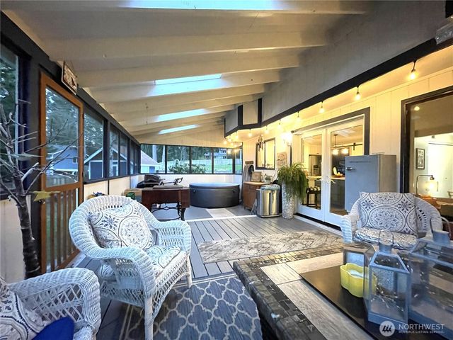 1203 25th Avenue SE, Puyallup, WA 98374