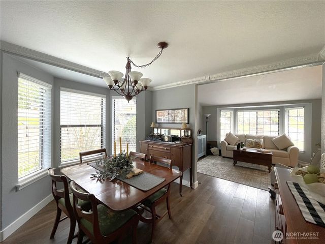 1203 25th Avenue SE, Puyallup, WA 98374