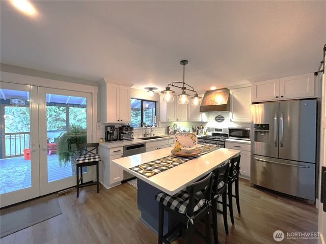 1203 25th Avenue SE, Puyallup, WA 98374