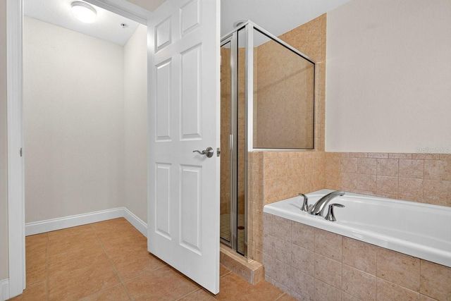 2801 S RIDGEWOOD AVENUE 504, South Daytona, FL 32119