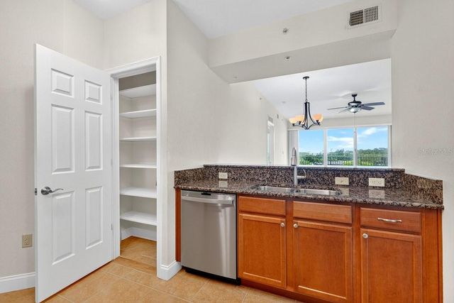 2801 S RIDGEWOOD AVENUE 504, South Daytona, FL 32119
