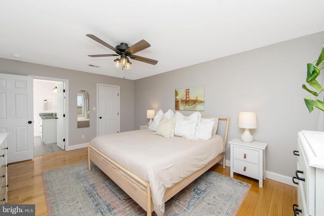 172 FEATHERBED LN, Pilesgrove, NJ 08098