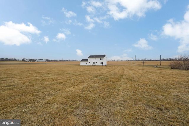 172 FEATHERBED LN, Pilesgrove, NJ 08098