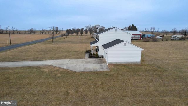 172 FEATHERBED LN, Pilesgrove, NJ 08098