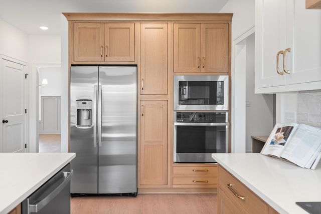 2030 Daniel Johnson Way, Clarksville, TN 37043