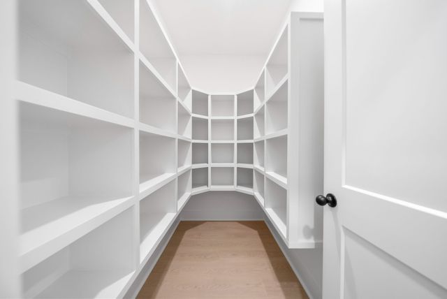 2030 Daniel Johnson Way, Clarksville, TN 37043