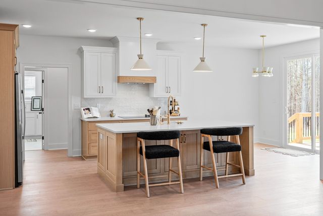 2030 Daniel Johnson Way, Clarksville, TN 37043