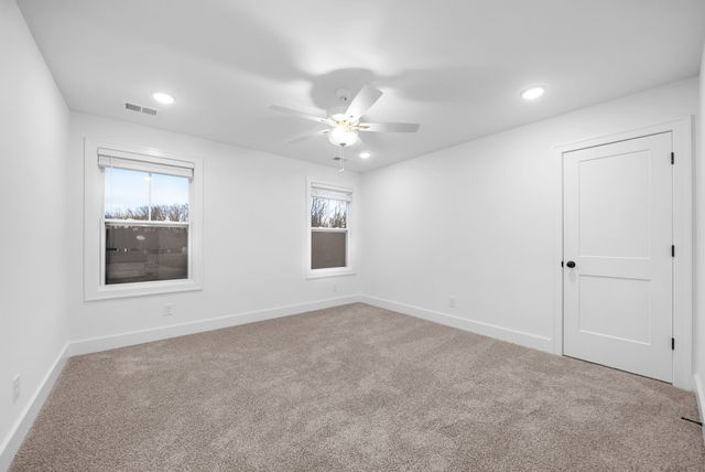 2030 Daniel Johnson Way, Clarksville, TN 37043