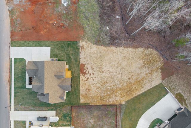 2030 Daniel Johnson Way, Clarksville, TN 37043