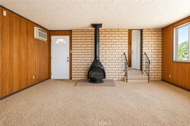 1569 W 16th Street, San Bernardino, CA 92411