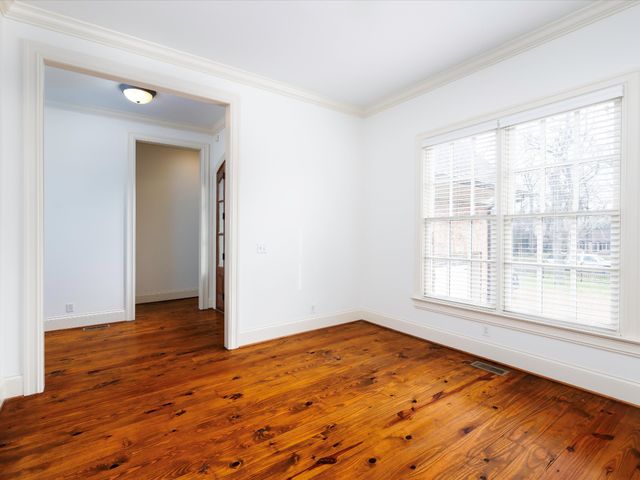 5906 Old Harding Pike, Nashville, TN 37205