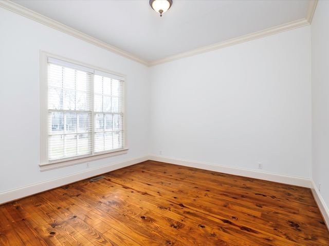 5906 Old Harding Pike, Nashville, TN 37205