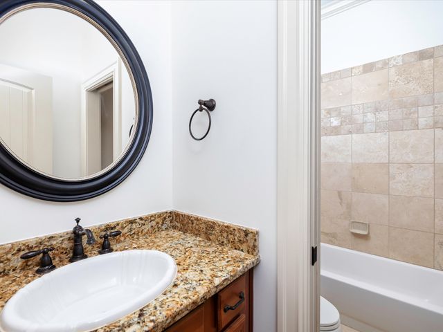 5906 Old Harding Pike, Nashville, TN 37205