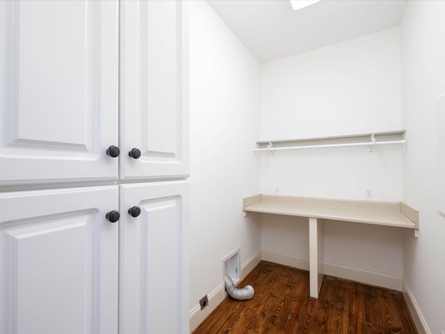 5906 Old Harding Pike, Nashville, TN 37205