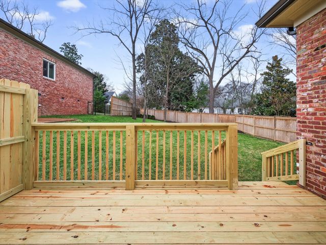 5906 Old Harding Pike, Nashville, TN 37205