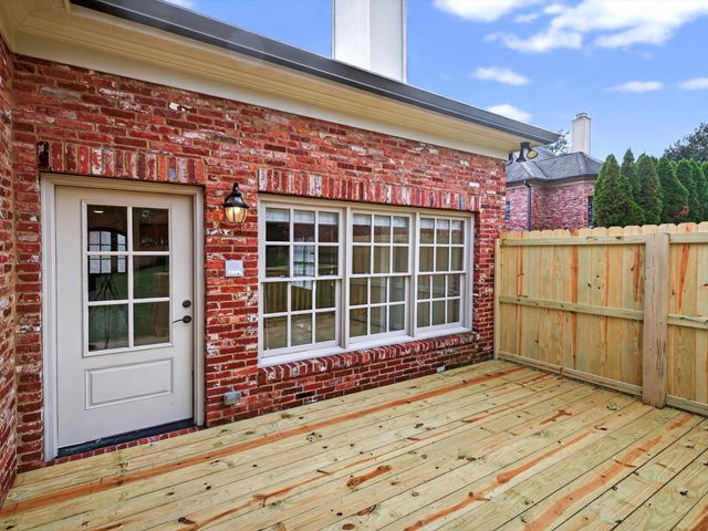 5906 Old Harding Pike, Nashville, TN 37205