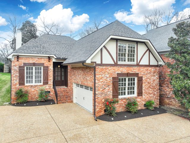 5906 Old Harding Pike, Nashville, TN 37205