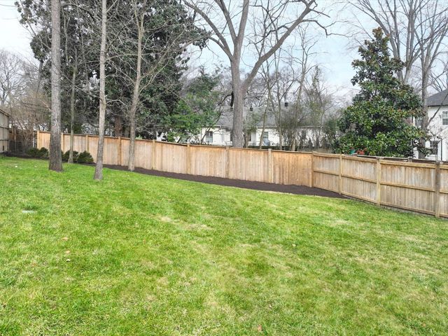 5906 Old Harding Pike, Nashville, TN 37205