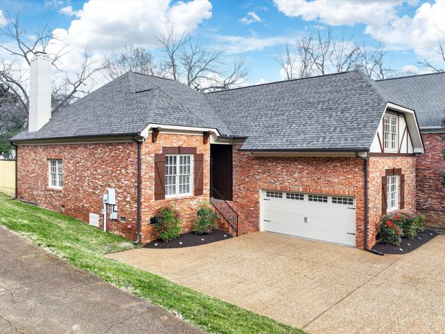 5906 Old Harding Pike, Nashville, TN 37205
