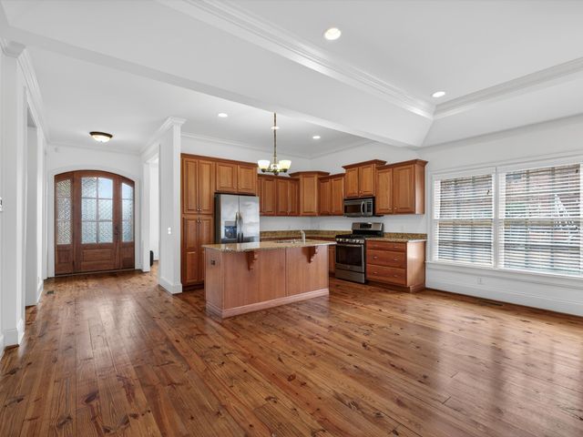 5906 Old Harding Pike, Nashville, TN 37205