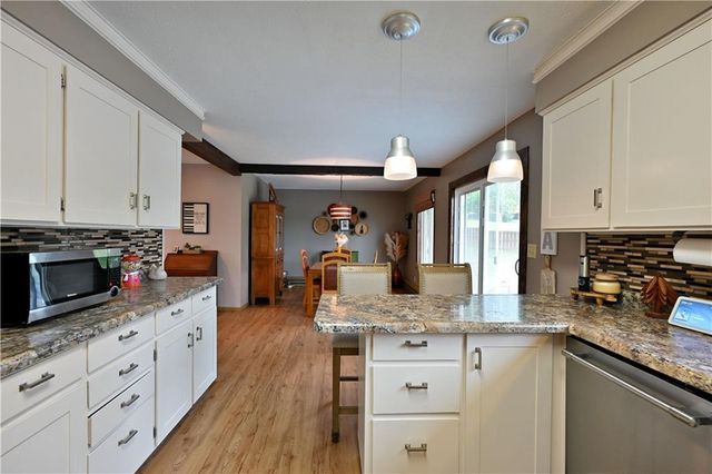 28 Pokegema Boulevard, Rice Lake, WI 54868