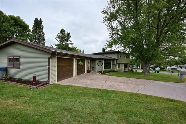 28 Pokegema Boulevard, Rice Lake, WI 54868