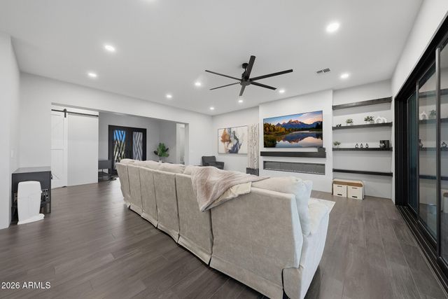 20207 W Whitton Court, Buckeye, AZ 85396