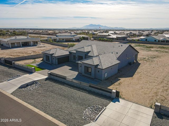 20207 W Whitton Court, Buckeye, AZ 85396