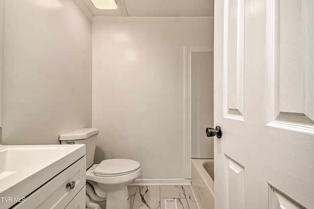 704 Church Hill Drive, Kingsport, TN 37660