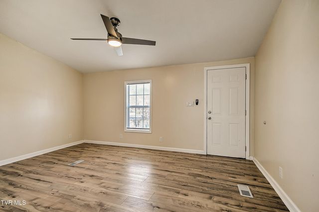 704 Church Hill Drive, Kingsport, TN 37660