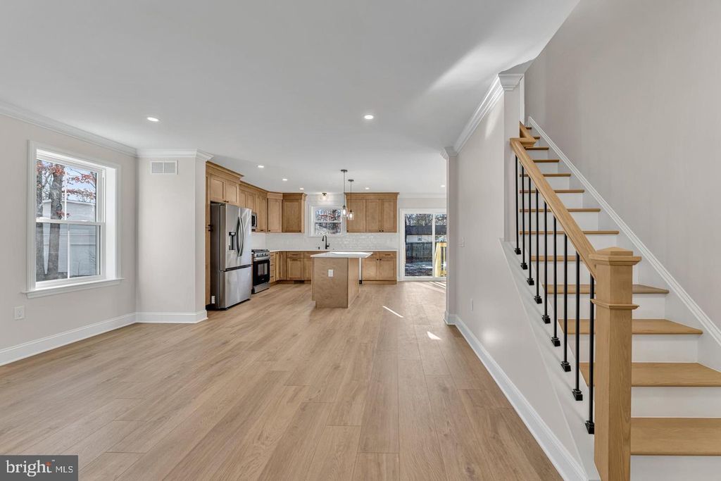 54 E BUTTONWOOD AVE, Pine Hill, NJ 08021