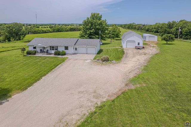 10727 SW Auburn RD, Wakarusa, KS 66546