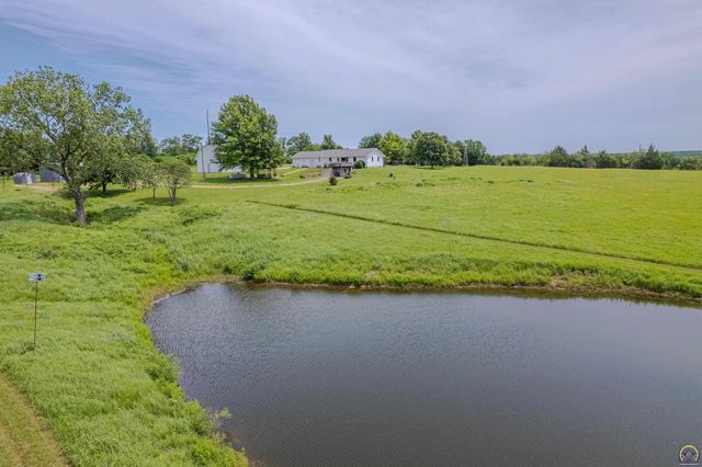 10727 SW Auburn RD, Wakarusa, KS 66546