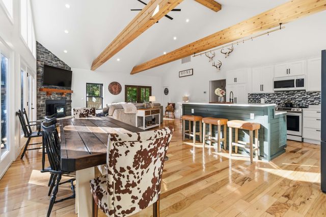 2074 Harris Creek Road, Stanford, KY 40484